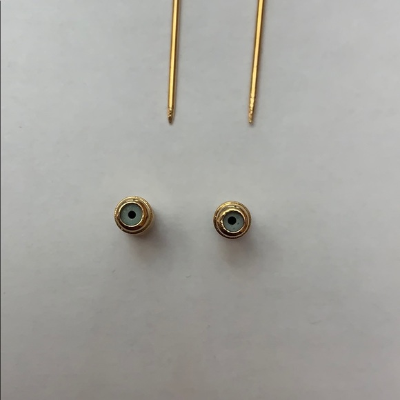 Flower Pins - Picture 5 of 6